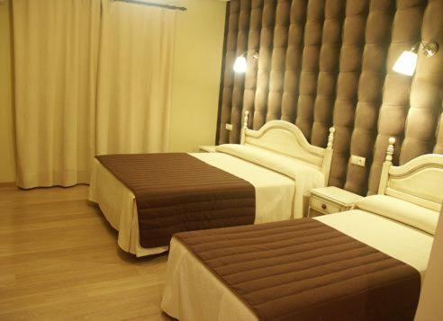 Hostal-Cafe Gutgreco Sonseca Bagian luar foto